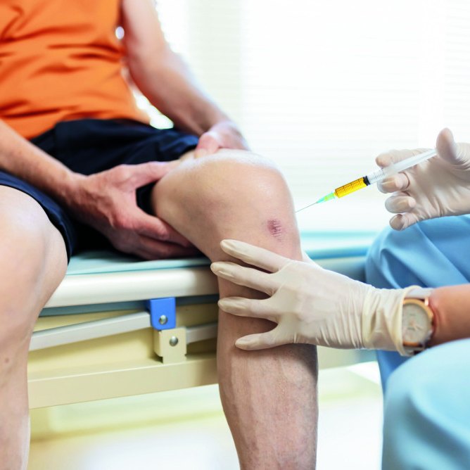 PRP knee injection